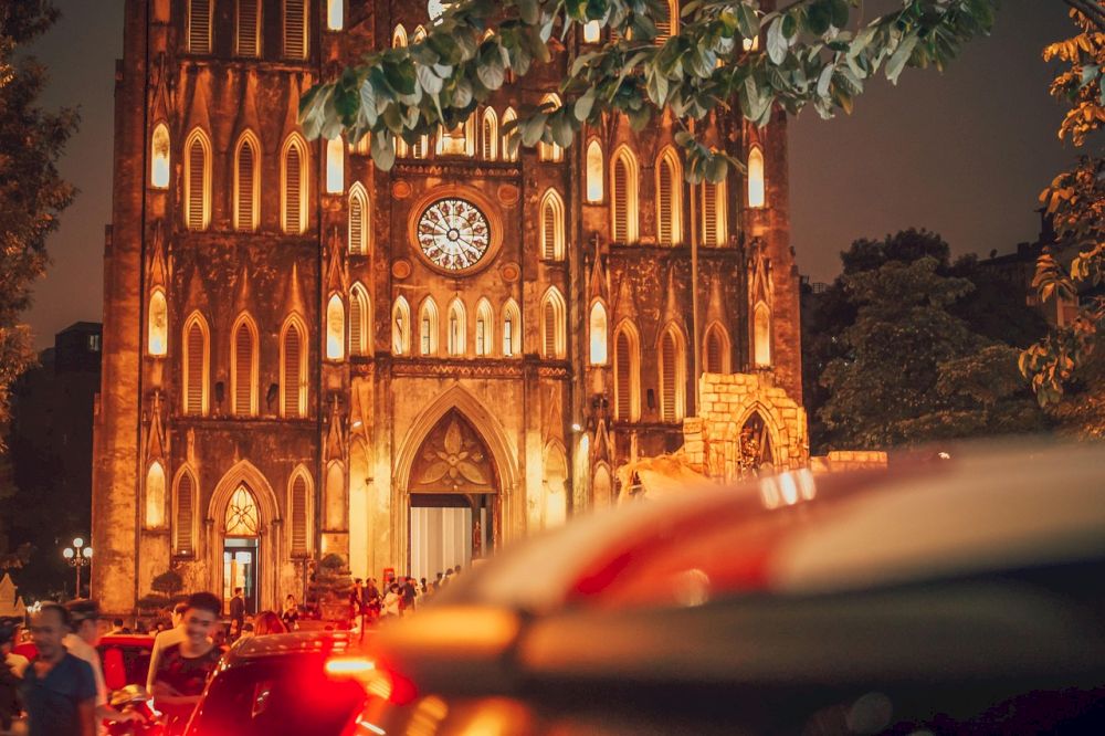 Celebrating Christmas at St. Joseph's Cathedral in Hanoi feels magical, as the neo-Gothic church glows with lights, music fills the air, and crowds gather in festive spirit (Source: Pixabay)